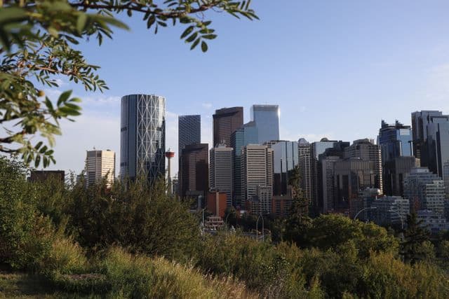 Geo-flexible jobs and work opportunities in Calgary, Canada